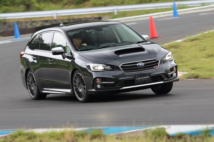  Subaru Levorg STI Sport 2016 года  (фото 1 из 14)